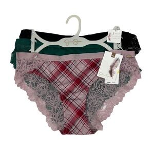 NWT JESSICA SIMPSON Women’s Panties Sz Small Pkg/3 Ultra Flirty Cheeky Fit Lace